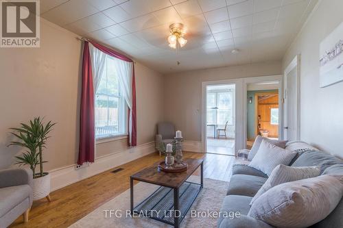 17 Church Street W, Cramahe (Colborne), ON - Indoor Photo Showing Living Room