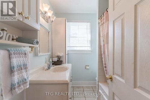 17 Church Street W, Cramahe (Colborne), ON - Indoor Photo Showing Bathroom