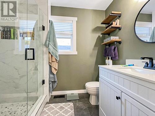 2192 Bluff View Drive, Williams Lake, BC - Indoor Photo Showing Bathroom