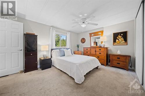 1029 Vista Barrett Private, Greely, ON - Indoor Photo Showing Bedroom