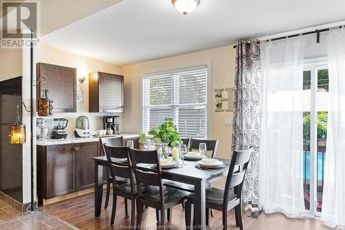 703 Lincoln, Windsor, ON - Indoor Photo Showing Dining Room