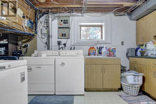 307 Rodenbush Drive, Regina, SK - Indoor Photo Showing Laundry Room