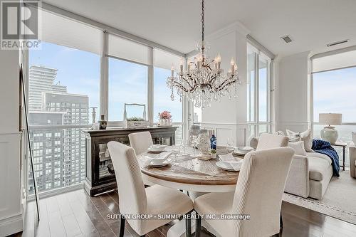 Ph02 - 4070 Confederation Parkway, Mississauga (City Centre), ON - Indoor Photo Showing Dining Room