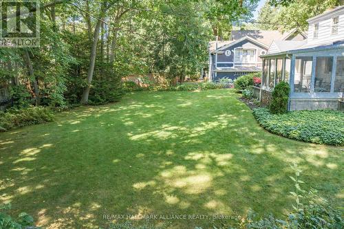 142 Balsam Drive, Oakville (Old Oakville), ON - Outdoor