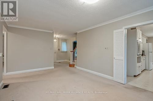 142 Balsam Drive, Oakville, ON - Indoor Photo Showing Other Room