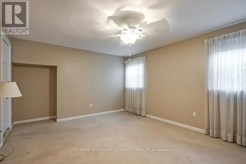 142 Balsam Drive, Oakville, ON - Indoor Photo Showing Other Room