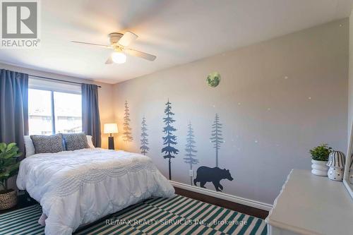 18 Parkend Avenue, Brampton (Brampton South), ON - Indoor Photo Showing Bedroom