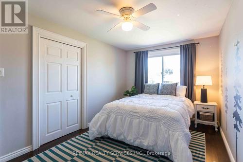 18 Parkend Avenue, Brampton (Brampton South), ON - Indoor Photo Showing Bedroom