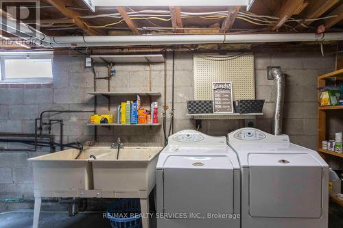 18 Parkend Avenue, Brampton (Brampton South), ON - Indoor Photo Showing Laundry Room