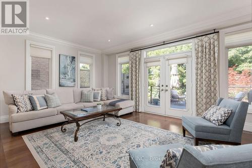 3123 Watercliffe Court, Oakville, ON - Indoor Photo Showing Living Room