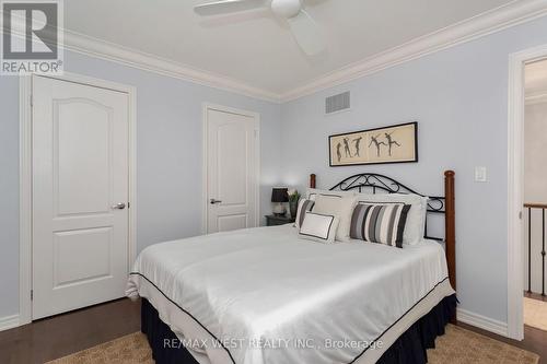 3123 Watercliffe Court, Oakville (Palermo West), ON - Indoor Photo Showing Bedroom