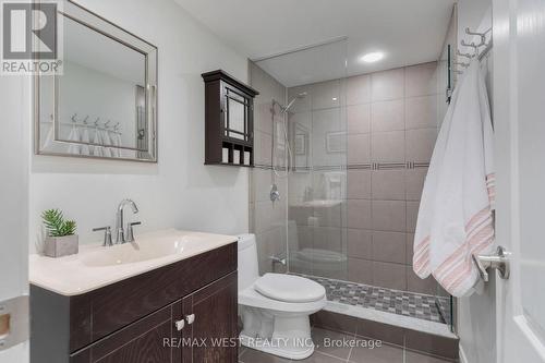 3123 Watercliffe Court, Oakville (Palermo West), ON - Indoor Photo Showing Bathroom