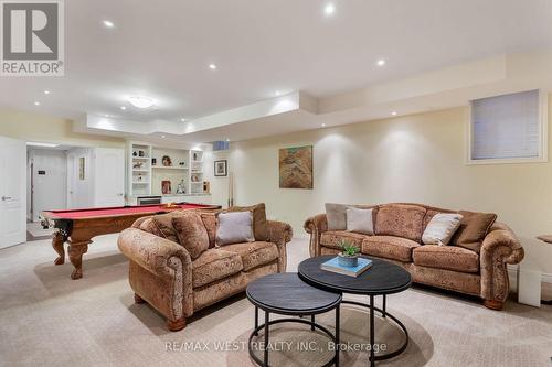 3123 Watercliffe Court, Oakville (Palermo West), ON - Indoor Photo Showing Living Room