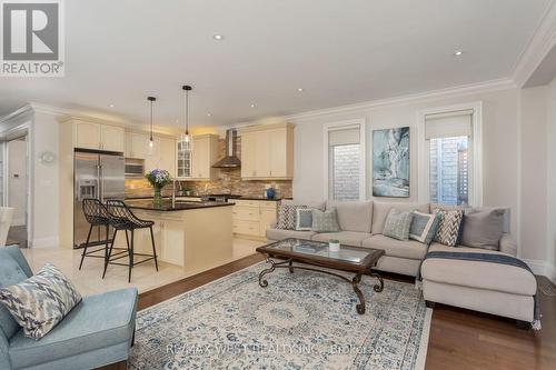 3123 Watercliffe Court, Oakville (Palermo West), ON - Indoor Photo Showing Living Room