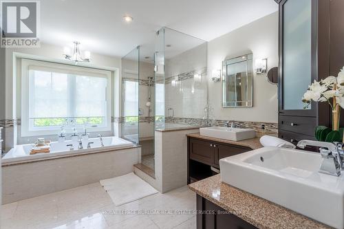 2185 Meadowland Drive, Oakville, ON - Indoor Photo Showing Bathroom