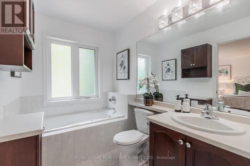 31 - 1905 Broad Hollow Gate, Mississauga (Erin Mills), ON - Indoor Photo Showing Bathroom