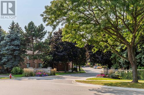 31 - 1905 Broad Hollow Gate, Mississauga, ON - Outdoor