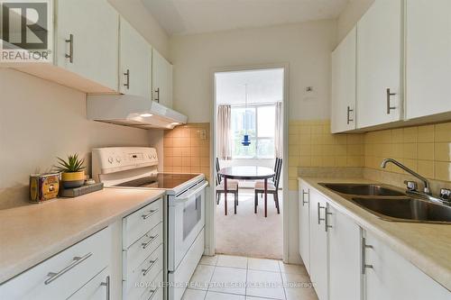 609 - 45 Southport Street, Toronto (High Park-Swansea), ON - Indoor Photo Showing Kitchen With Double Sink