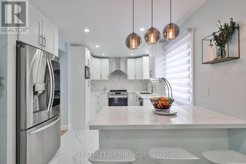 4277 Torino Crescent, Mississauga (Rathwood), ON - Indoor Photo Showing Kitchen With Upgraded Kitchen