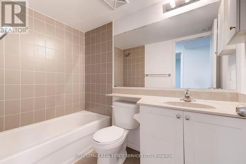 20 - 2460 Post Road, Oakville (Uptown Core), ON - Indoor Photo Showing Bathroom