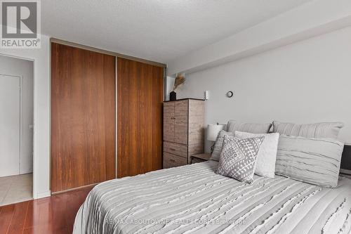 1104 - 17 Knightsbridge Road, Brampton (Queen Street Corridor), ON - Indoor Photo Showing Bedroom