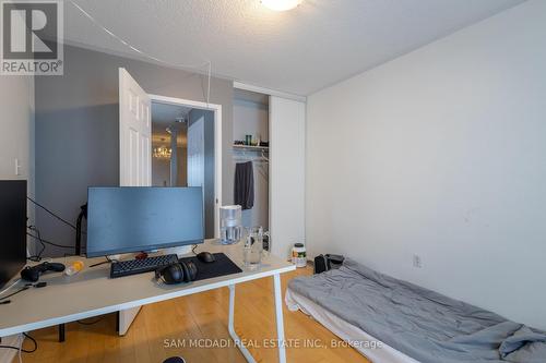 5940 Ridgecrest Trail, Mississauga, ON - Indoor