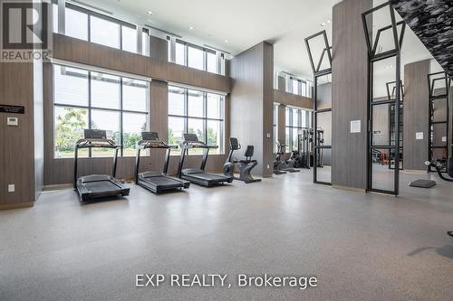 322 - 405 Dundas Street W, Oakville, ON - Indoor Photo Showing Gym Room