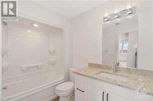 7 Maple Avenue Unit#202, Smiths Falls, ON - Indoor Photo Showing Bathroom