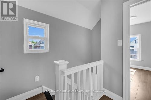 55 Douglas Avenue, Hamilton, ON - Indoor Photo Showing Other Room