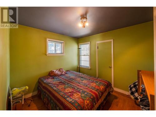 1580 Fairview Road, Penticton, BC - Indoor Photo Showing Bedroom