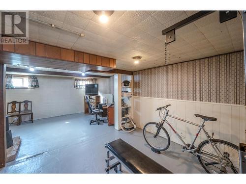 1580 Fairview Road, Penticton, BC - Indoor Photo Showing Basement