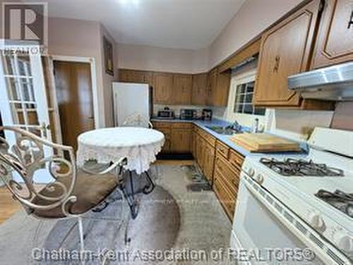 55 Grant Street, Chatham-Kent, ON - Indoor Photo Showing Kitchen