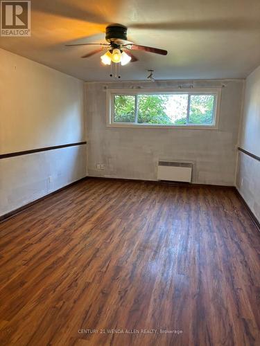 421 Oakwood Avenue, North Bay, ON - Indoor Photo Showing Other Room