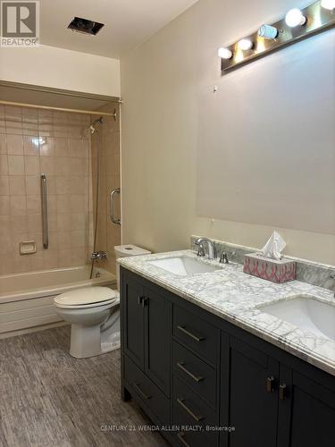 421 Oakwood Avenue, North Bay, ON - Indoor Photo Showing Bathroom