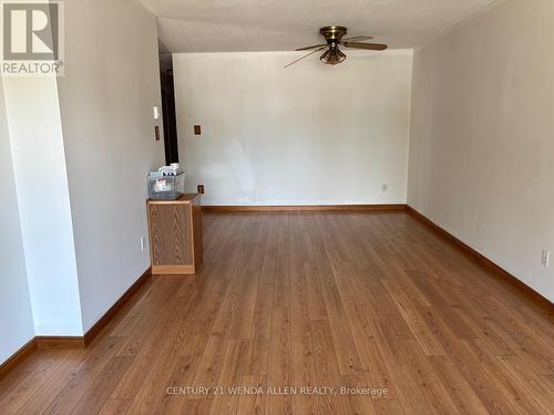 421 Oakwood Avenue, North Bay, ON - Indoor Photo Showing Other Room