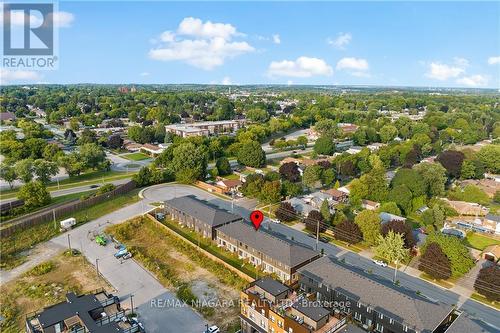 4861 Pettit Avenue, Niagara Falls, ON - Outdoor With View