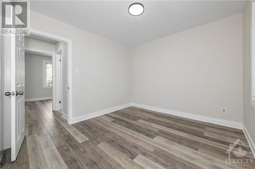 6986 Marco Street, Ottawa, ON - Indoor Photo Showing Other Room