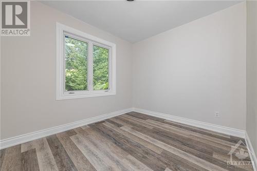 6986 Marco Street, Ottawa, ON - Indoor Photo Showing Other Room