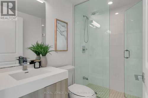 1130 - 251 Jarvis Street, Toronto, ON - Indoor Photo Showing Bathroom