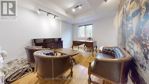 8 Mead Court, Toronto (St. Andrew-Windfields), ON - Indoor