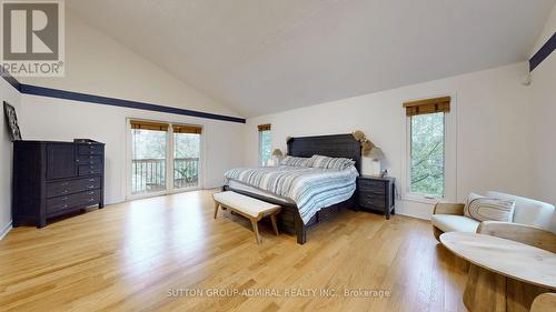 8 Mead Court, Toronto (St. Andrew-Windfields), ON - Indoor Photo Showing Bedroom