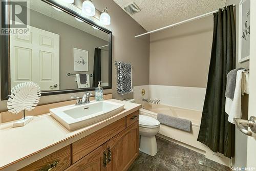 142 Calypso Drive, Moose Jaw, SK - Indoor Photo Showing Bathroom