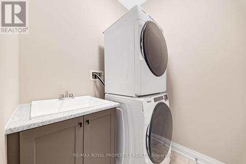 2831 Whites Road, Pickering, ON - Indoor Photo Showing Laundry Room