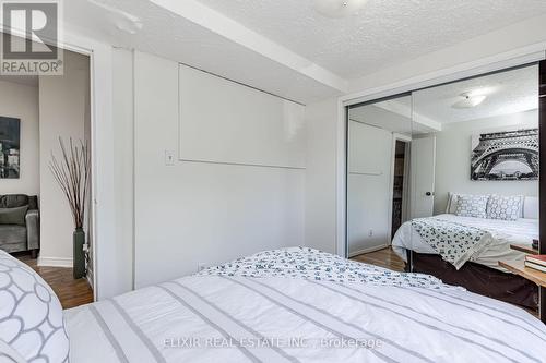 2A Battenberg Avenue, Toronto (Woodbine Corridor), ON - Indoor Photo Showing Bedroom