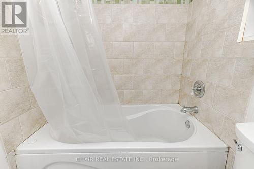 2A Battenberg Avenue, Toronto (Woodbine Corridor), ON - Indoor Photo Showing Bathroom