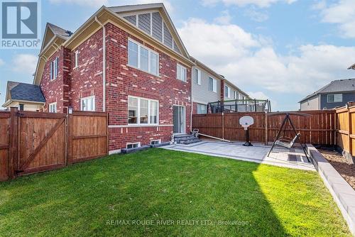 74 Artania Street, Oshawa (Windfields), ON - Outdoor