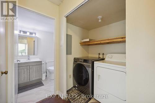 401 - 330 Alton Towers Circle, Toronto (Milliken), ON - Indoor Photo Showing Laundry Room