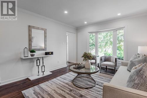 30 Fawcett Trail, Toronto (Malvern), ON - Indoor Photo Showing Living Room