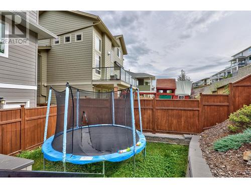 1550 Emerald Drive, Kamloops, BC - Outdoor With Exterior