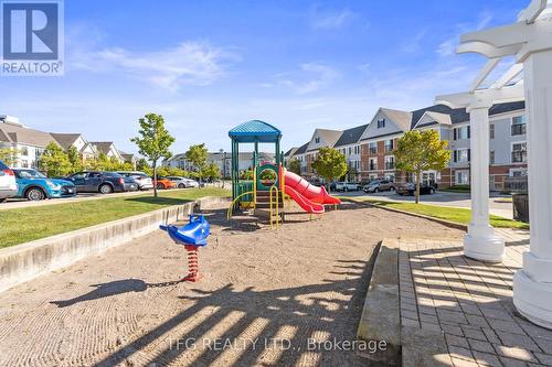 101 - 98 Aspen Springs Drive, Clarington (Bowmanville), ON - Outdoor